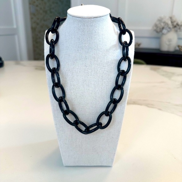 TOVA Black-Coated Metal Link Necklace - Picture 8 of 13